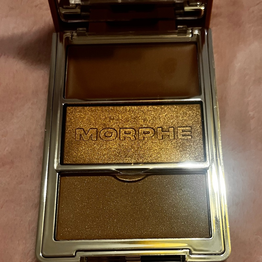 Morphe blush trio pallet - Picture 3 of 5